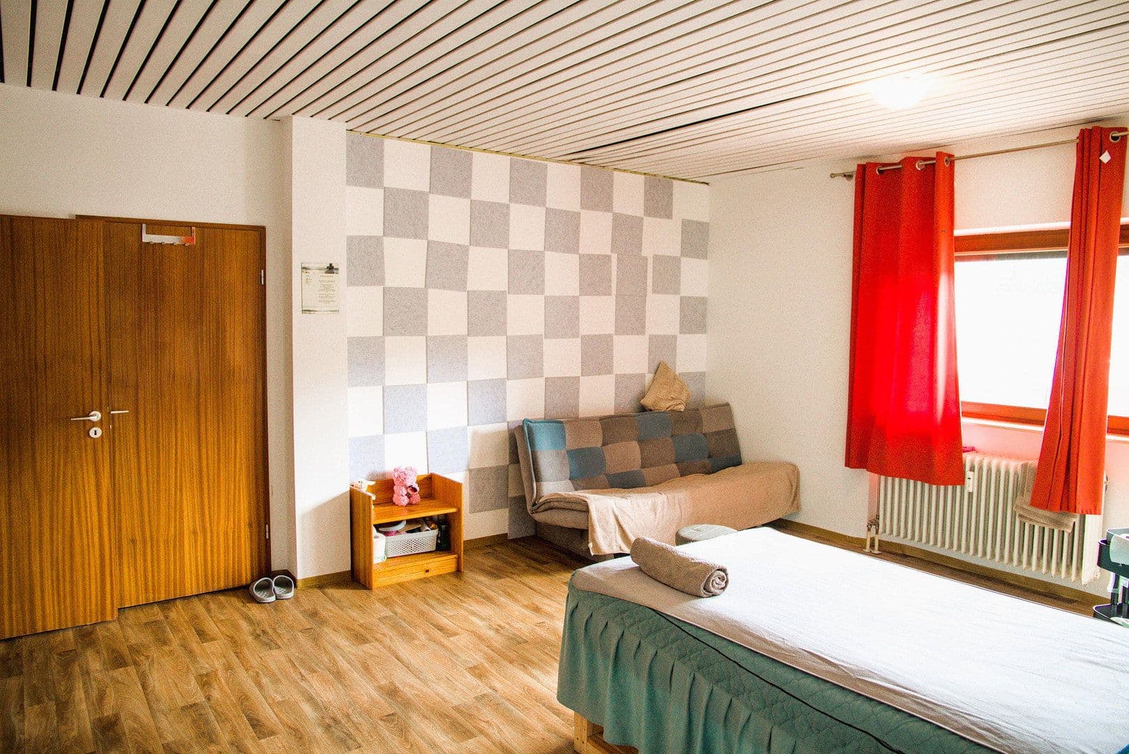 Pronájem kanceláře 160 m², Hauptstr. 17, Titisee-Neustadt, Bádensko-Württembersko Pronájem kanceláře 160 m², Hauptstr. 17, Titisee-Neustadt, Bádensko-Württembersko