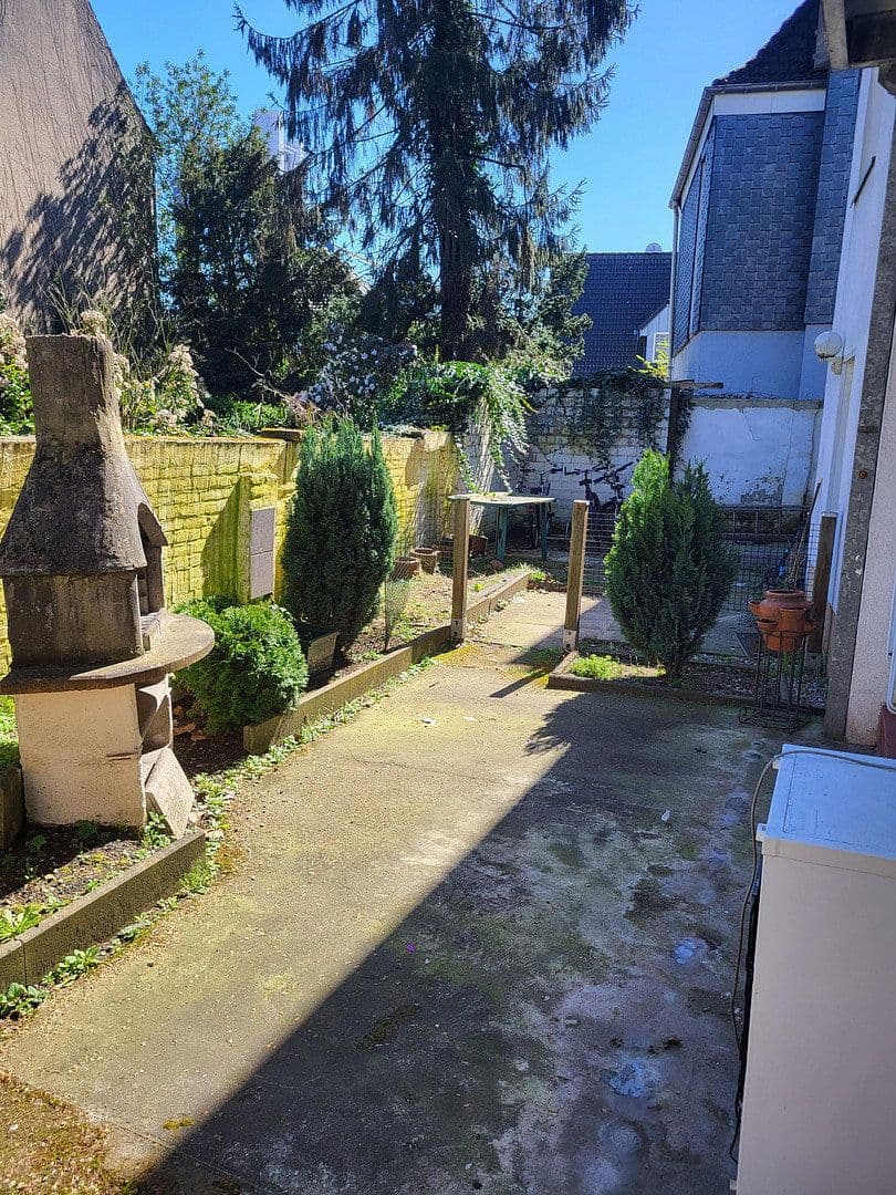 Prodej domu 295 m², pozemek 309 m², Duisburgerstr., Duisburg, Severní Porýní-Vestfálsko Prodej domu 295 m², pozemek 309 m², Duisburgerstr., Duisburg, Severní Porýní-Vestfálsko