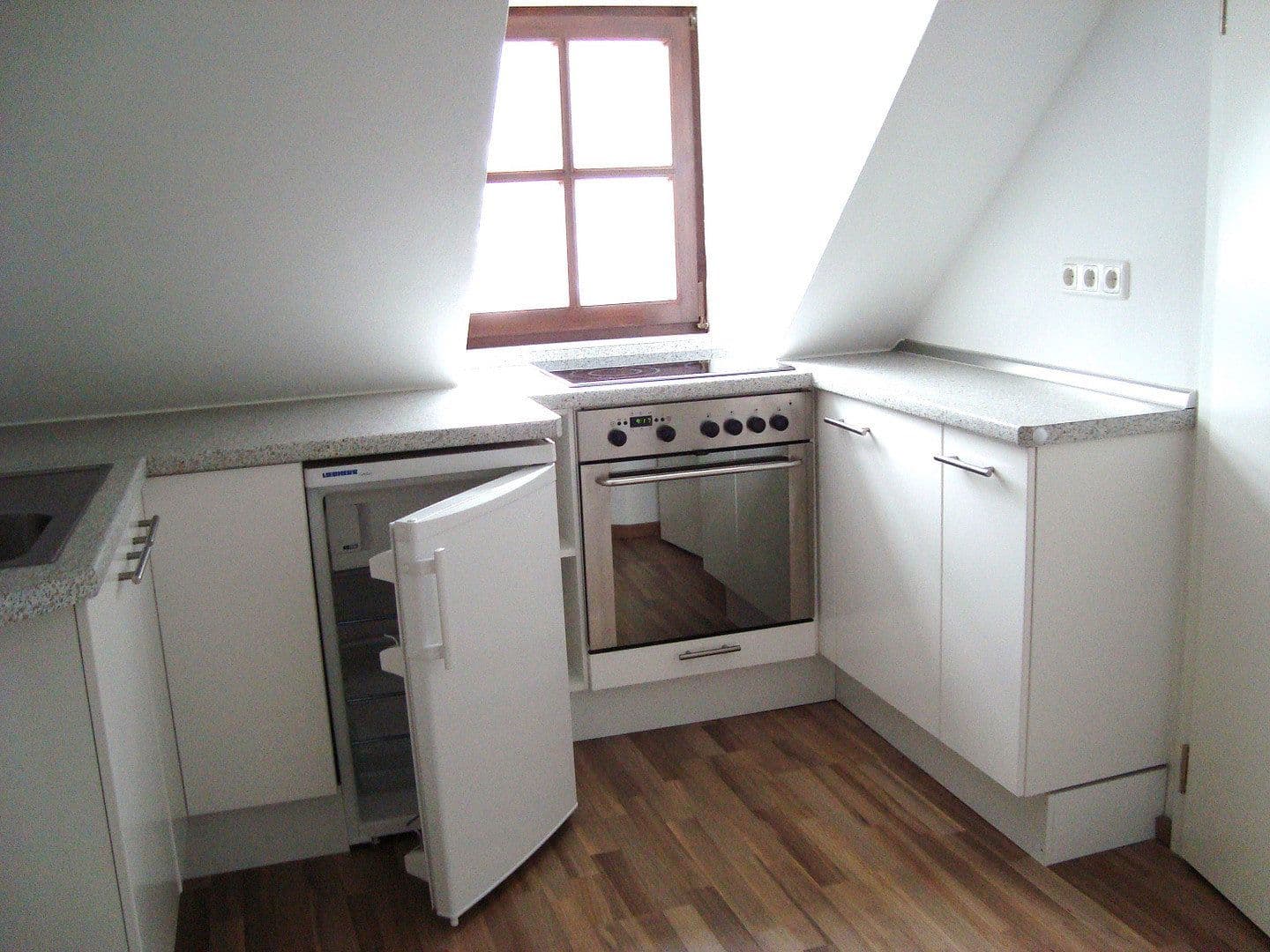 Pronájem bytu 2+1 50 m², Alter Moniberg, Landshut, Bavorsko Pronájem bytu 2+1 50 m², Alter Moniberg, Landshut, Bavorsko