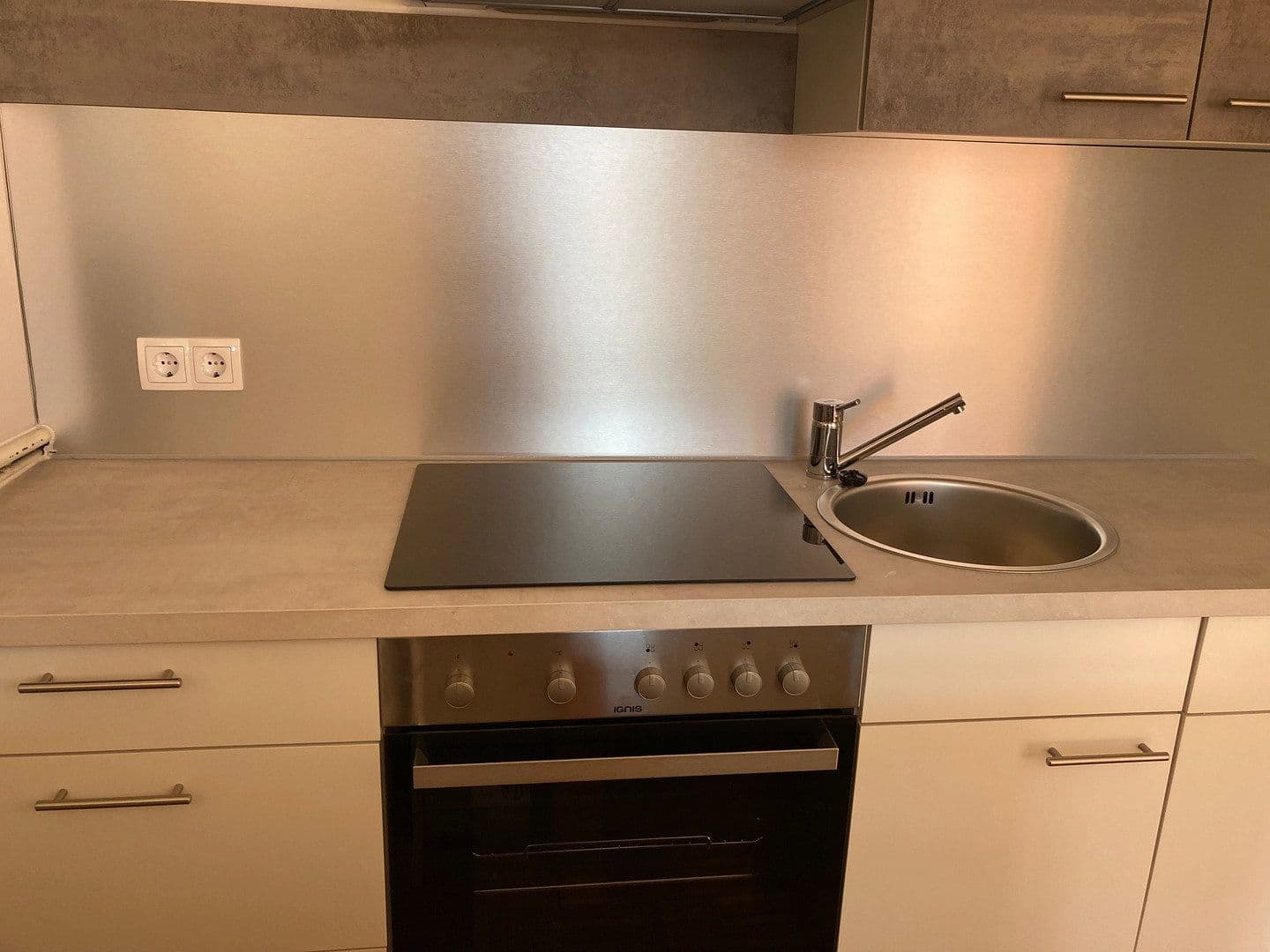 Pronájem bytu 1+1 40 m², Braunschweig, Dolní Sasko Pronájem bytu 1+1 40 m², Braunschweig, Dolní Sasko