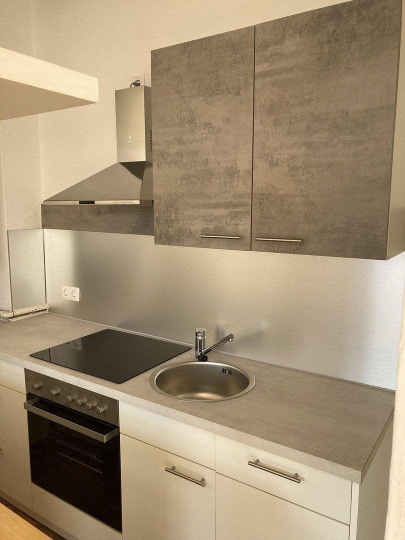 Pronájem bytu 1+1 40 m², Braunschweig, Dolní Sasko Pronájem bytu 1+1 40 m², Braunschweig, Dolní Sasko