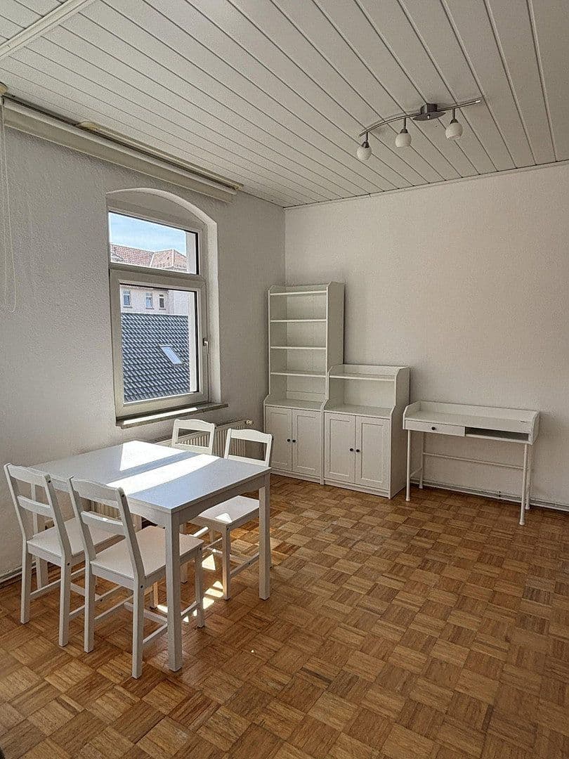 Pronájem bytu 1+1 40 m², Braunschweig, Dolní Sasko Pronájem bytu 1+1 40 m², Braunschweig, Dolní Sasko