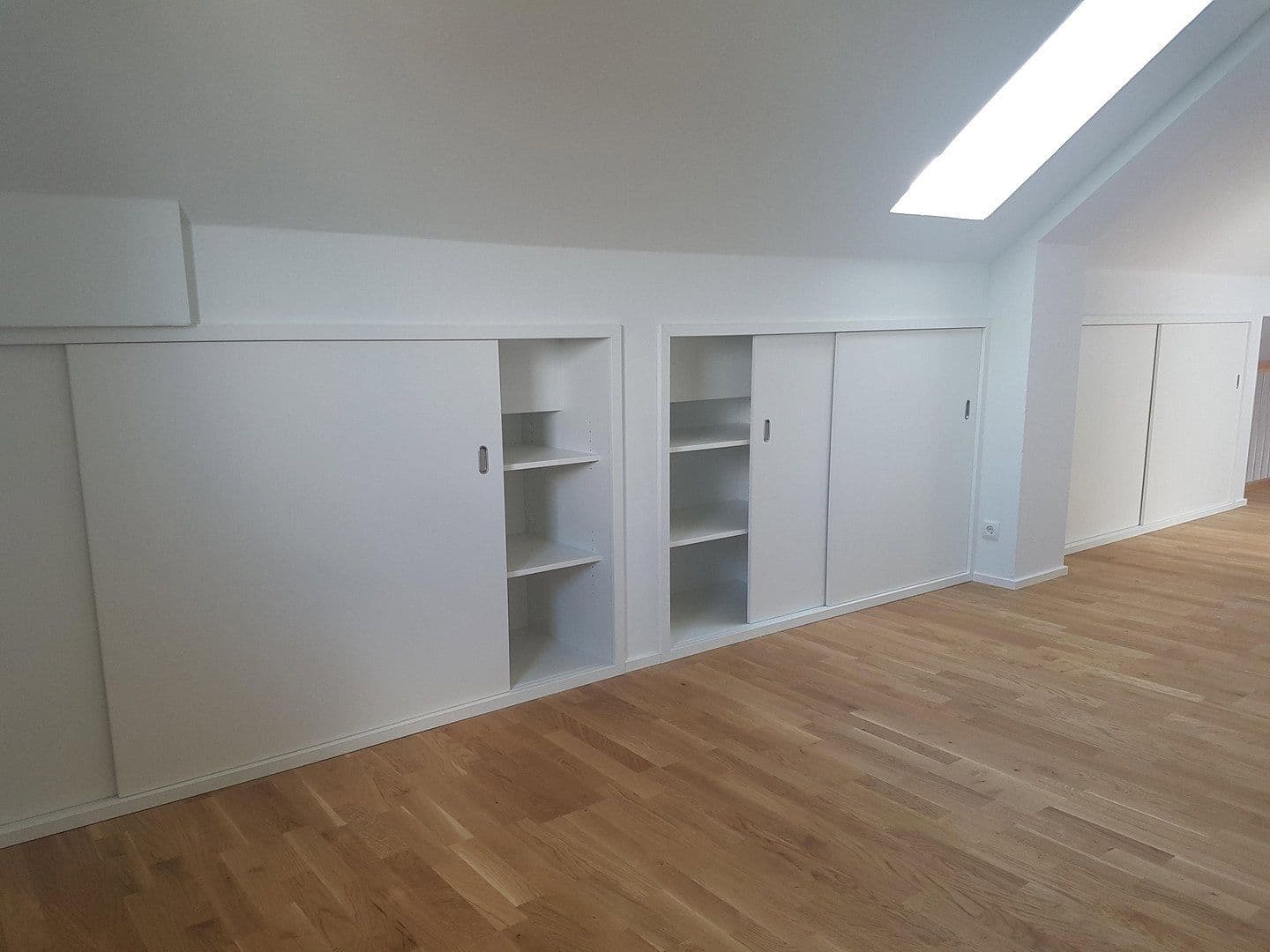 Pronájem bytu 4+1 130 m², Allgäuer Straße 8, Wolfertschwenden, Bavorsko Pronájem bytu 4+1 130 m², Allgäuer Straße 8, Wolfertschwenden, Bavorsko