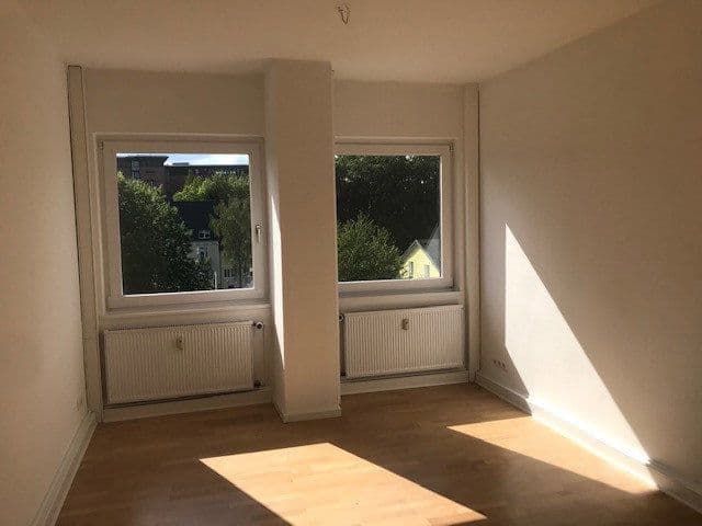 Pronájem bytu 3+1 135 m², Sedanstr. 18, Lüdenscheid, Severní Porýní-Vestfálsko Pronájem bytu 3+1 135 m², Sedanstr. 18, Lüdenscheid, Severní Porýní-Vestfálsko