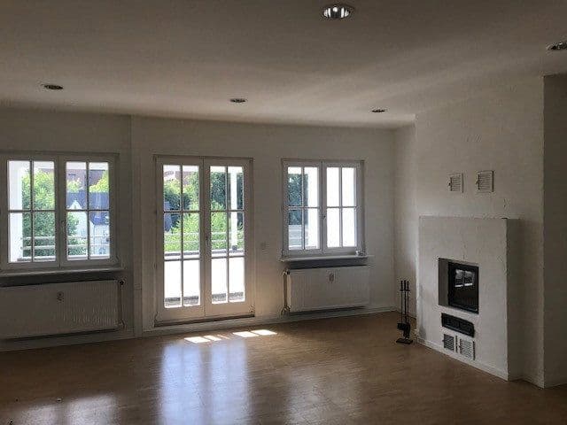 Pronájem bytu 3+1 135 m², Sedanstr. 18, Lüdenscheid, Severní Porýní-Vestfálsko Pronájem bytu 3+1 135 m², Sedanstr. 18, Lüdenscheid, Severní Porýní-Vestfálsko