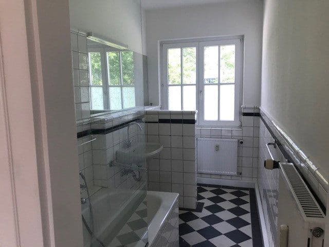 Pronájem bytu 3+1 135 m², Sedanstr. 18, Lüdenscheid, Severní Porýní-Vestfálsko Pronájem bytu 3+1 135 m², Sedanstr. 18, Lüdenscheid, Severní Porýní-Vestfálsko