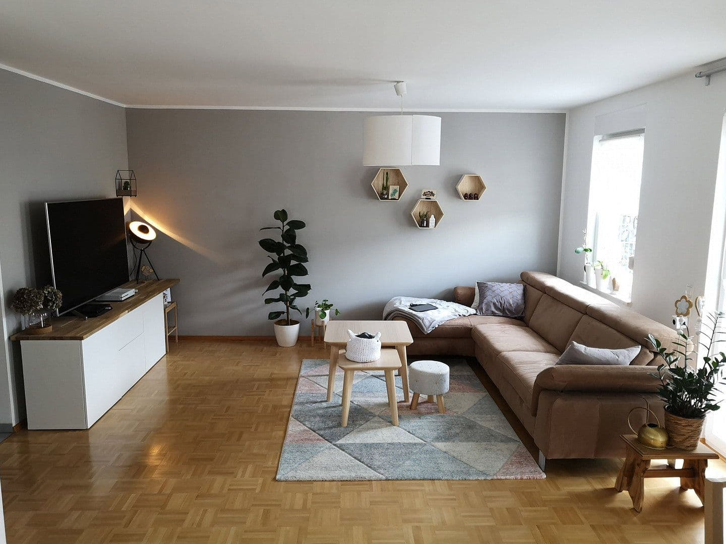 Pronájem bytu 3+1 96 m², Reichsdorfstraße 3, Sennfeld, Bavorsko Pronájem bytu 3+1 96 m², Reichsdorfstraße 3, Sennfeld, Bavorsko