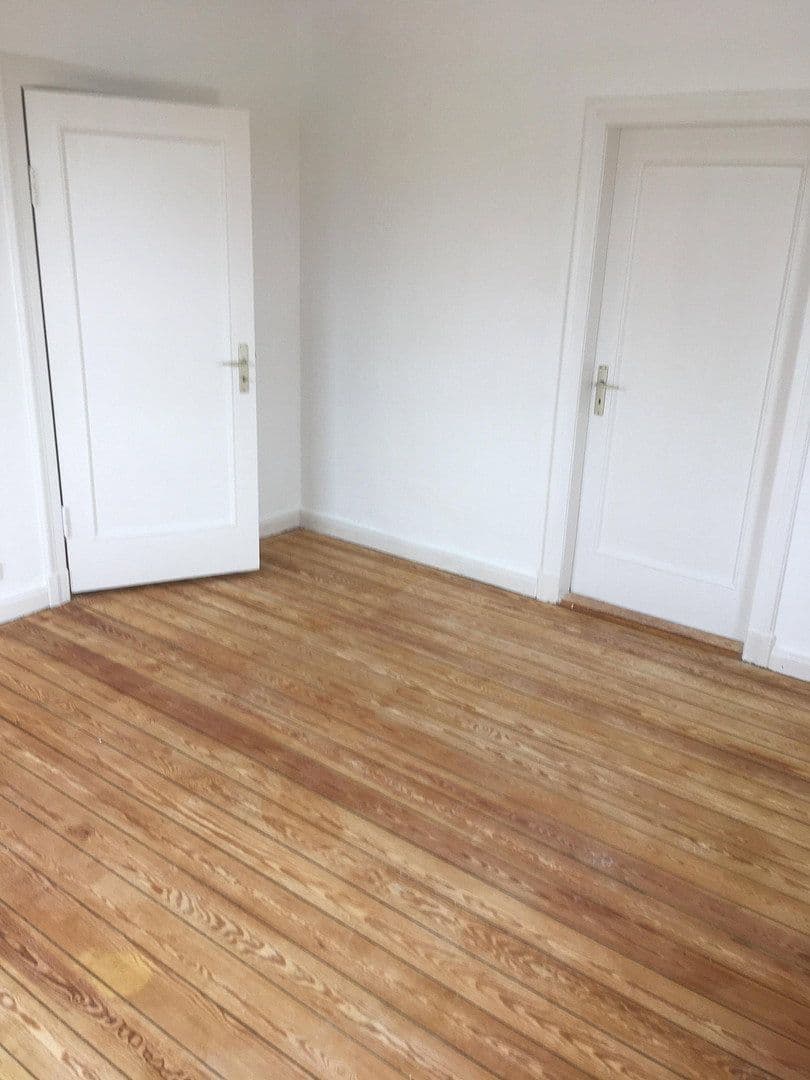 Pronájem bytu 3+1 69 m², Kiel, Šlesvicko-Holštýnsko Pronájem bytu 3+1 69 m², Kiel, Šlesvicko-Holštýnsko