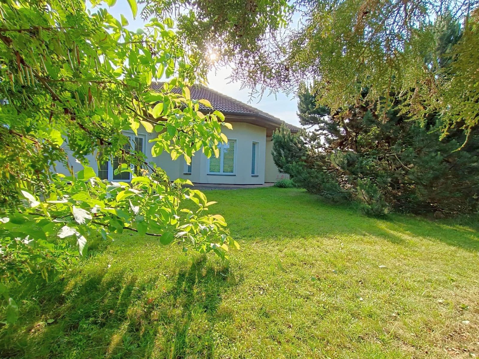 Prodej domu 180 m², pozemek 1.020 m², Ve Skále, Šestajovice, Středočeský kraj Prodej domu 180 m², pozemek 1.020 m², Ve Skále, Šestajovice, Středočeský kraj
