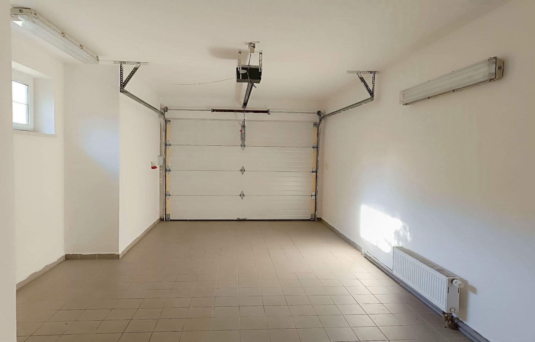 Prodej domu 180 m², pozemek 1.020 m², Ve Skále, Šestajovice, Středočeský kraj Prodej domu 180 m², pozemek 1.020 m², Ve Skále, Šestajovice, Středočeský kraj
