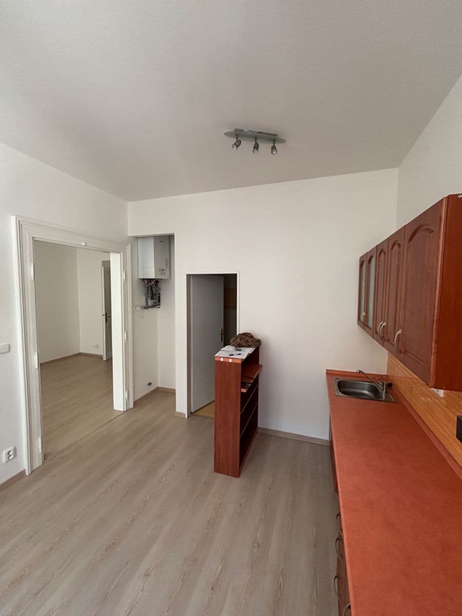Pronájem bytu 2+1 58 m², Marie Cibulkové, Praha, Praha Pronájem bytu 2+1 58 m², Marie Cibulkové, Praha, Praha