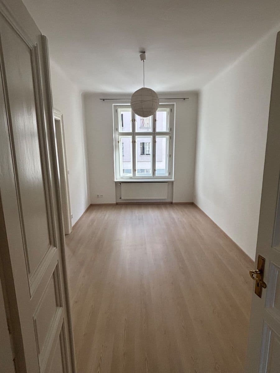 Pronájem bytu 2+1 58 m², Marie Cibulkové, Praha, Praha Pronájem bytu 2+1 58 m², Marie Cibulkové, Praha, Praha
