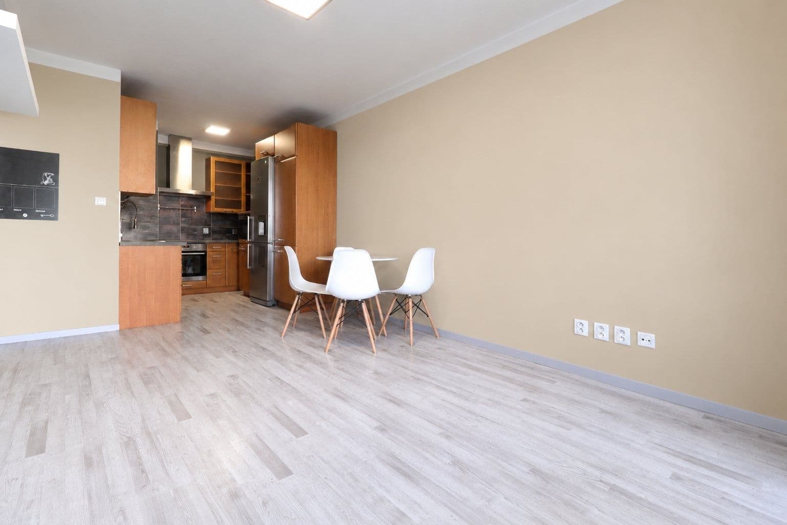 Pronájem bytu 2+kk 48 m², Jablonecká, Praha, Praha Pronájem bytu 2+kk 48 m², Jablonecká, Praha, Praha