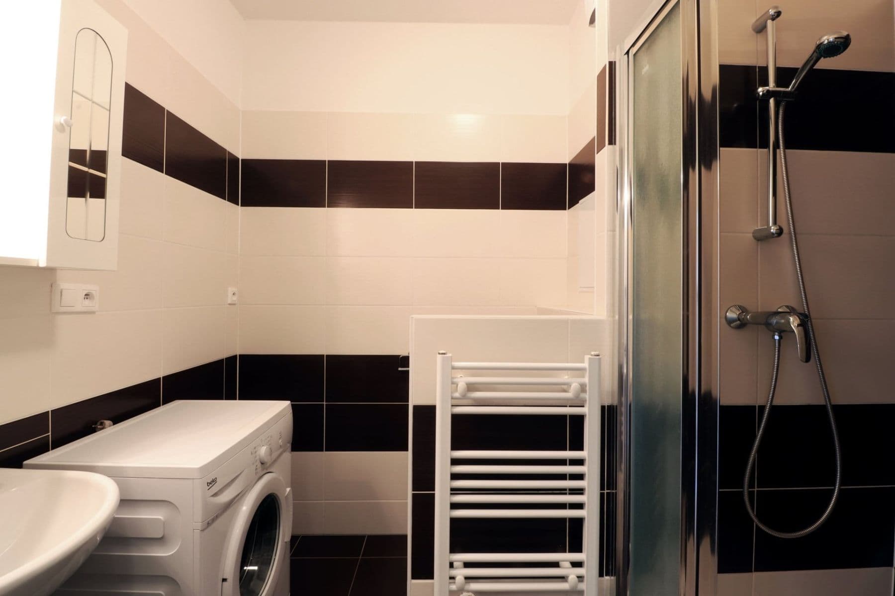 Pronájem bytu 1+kk 37 m², Farkašova, Praha, Praha Pronájem bytu 1+kk 37 m², Farkašova, Praha, Praha
