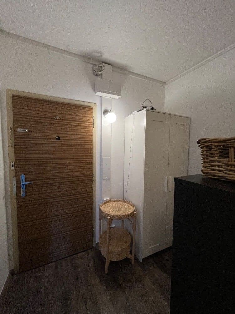 Pronájem bytu 1+kk 29 m², Valentova, Praha, Praha Pronájem bytu 1+kk 29 m², Valentova, Praha, Praha