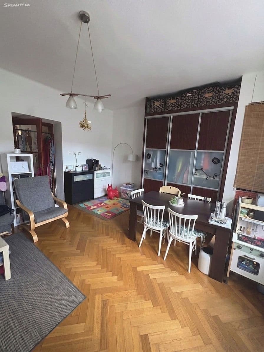 Prodej bytu 2+1 61 m², Puklicova, České Budějovice, Jihočeský kraj Prodej bytu 2+1 61 m², Puklicova, České Budějovice, Jihočeský kraj