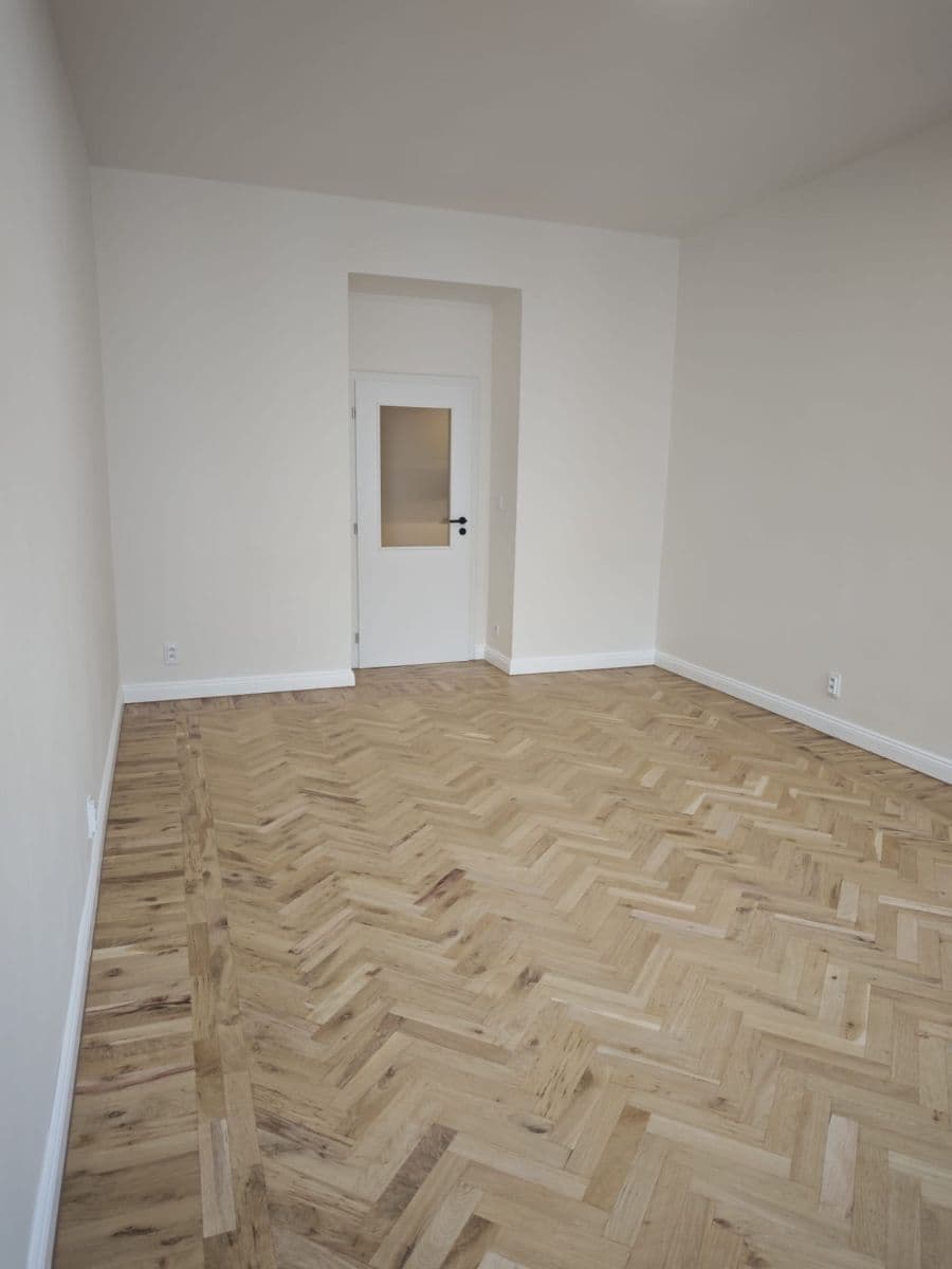 Pronájem bytu 1+1 46 m², Plzeňská, Praha, Praha Pronájem bytu 1+1 46 m², Plzeňská, Praha, Praha