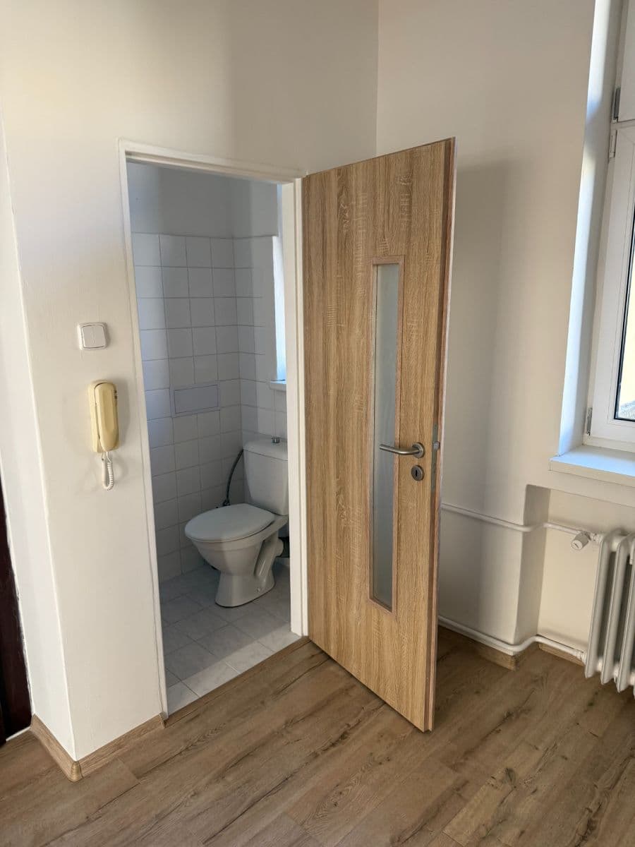 Pronájem bytu 3+1 90 m², Balcarova, Ostrava, Moravskoslezský kraj Pronájem bytu 3+1 90 m², Balcarova, Ostrava, Moravskoslezský kraj