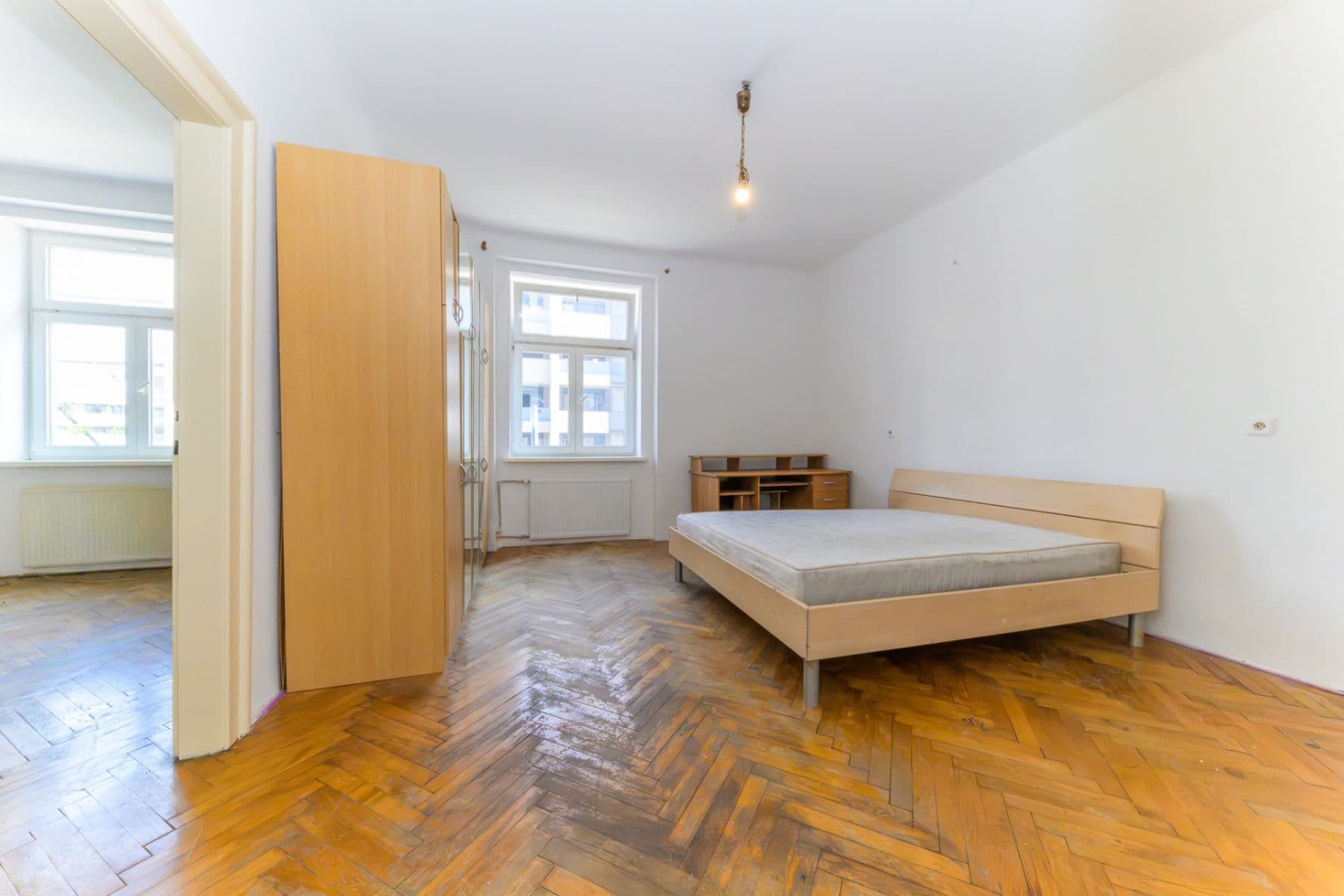 Prodej bytu 2+1 82 m², Na Jezerce, Praha, Praha Prodej bytu 2+1 82 m², Na Jezerce, Praha, Praha
