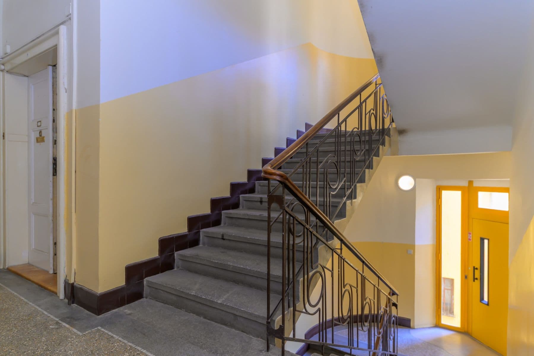 Prodej bytu 2+1 82 m², Na Jezerce, Praha, Praha Prodej bytu 2+1 82 m², Na Jezerce, Praha, Praha
