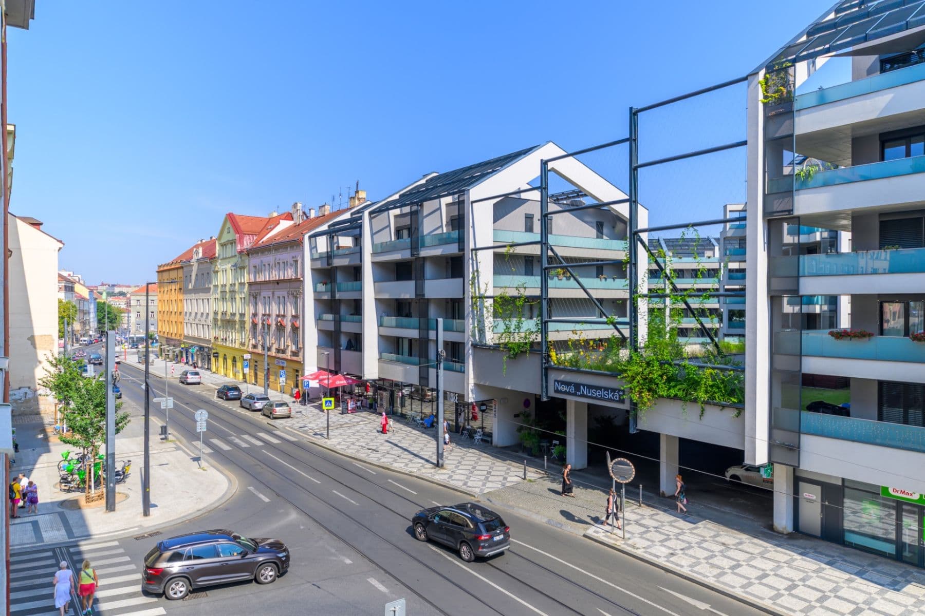 Prodej bytu 2+1 82 m², Na Jezerce, Praha, Praha Prodej bytu 2+1 82 m², Na Jezerce, Praha, Praha