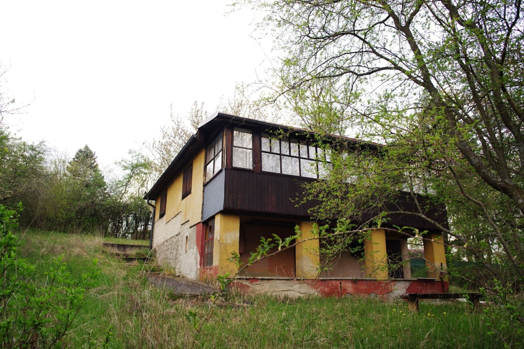 Prodej chaty, chalupy 68 m², pozemek 840 m², Bratronice, Středočeský kraj Prodej chaty, chalupy 68 m², pozemek 840 m², Bratronice, Středočeský kraj