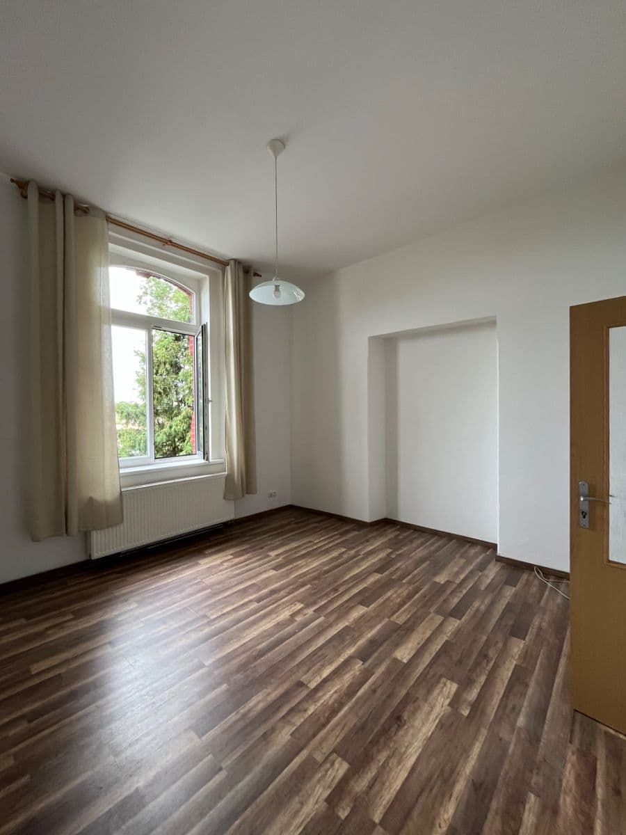 Pronájem bytu 2+1 44 m², Karlovotýnská, Nučice, Středočeský kraj Pronájem bytu 2+1 44 m², Karlovotýnská, Nučice, Středočeský kraj