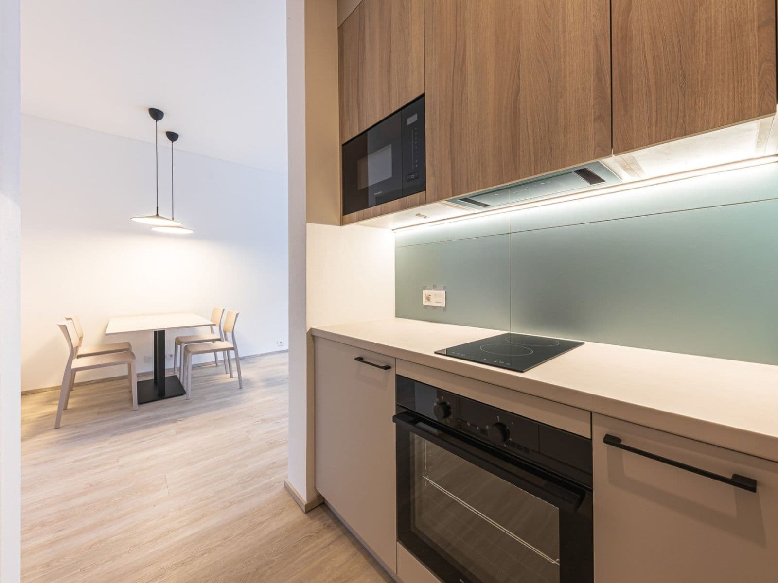 Pronájem bytu 2+1 54 m², Svatoslavova, Praha, Praha Pronájem bytu 2+1 54 m², Svatoslavova, Praha, Praha