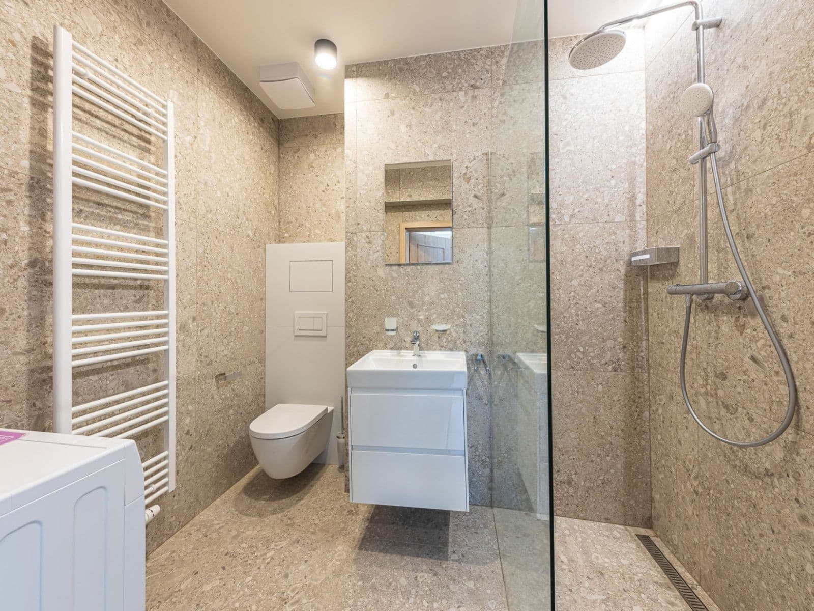 Pronájem bytu 2+1 54 m², Svatoslavova, Praha, Praha Pronájem bytu 2+1 54 m², Svatoslavova, Praha, Praha