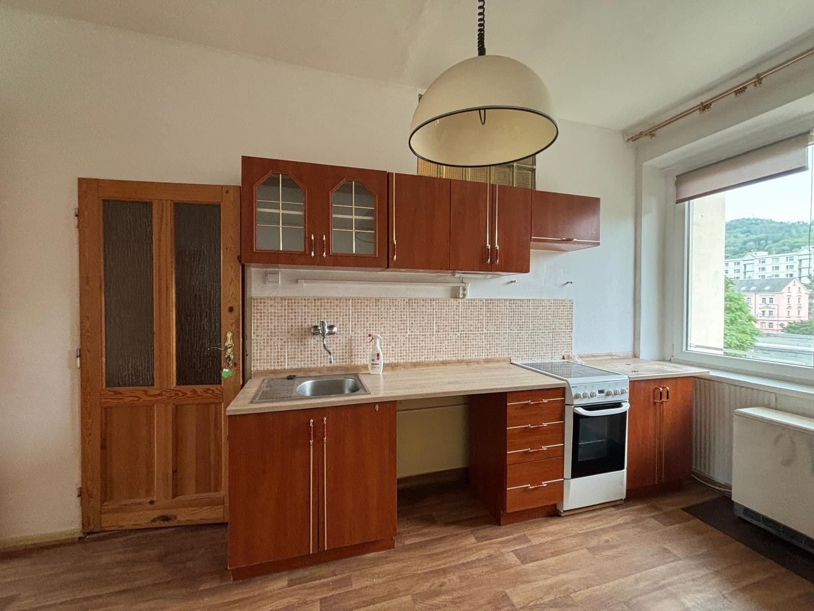 Pronájem bytu 1+1 42 m², Rakovnická, Děčín, Ústecký kraj Pronájem bytu 1+1 42 m², Rakovnická, Děčín, Ústecký kraj