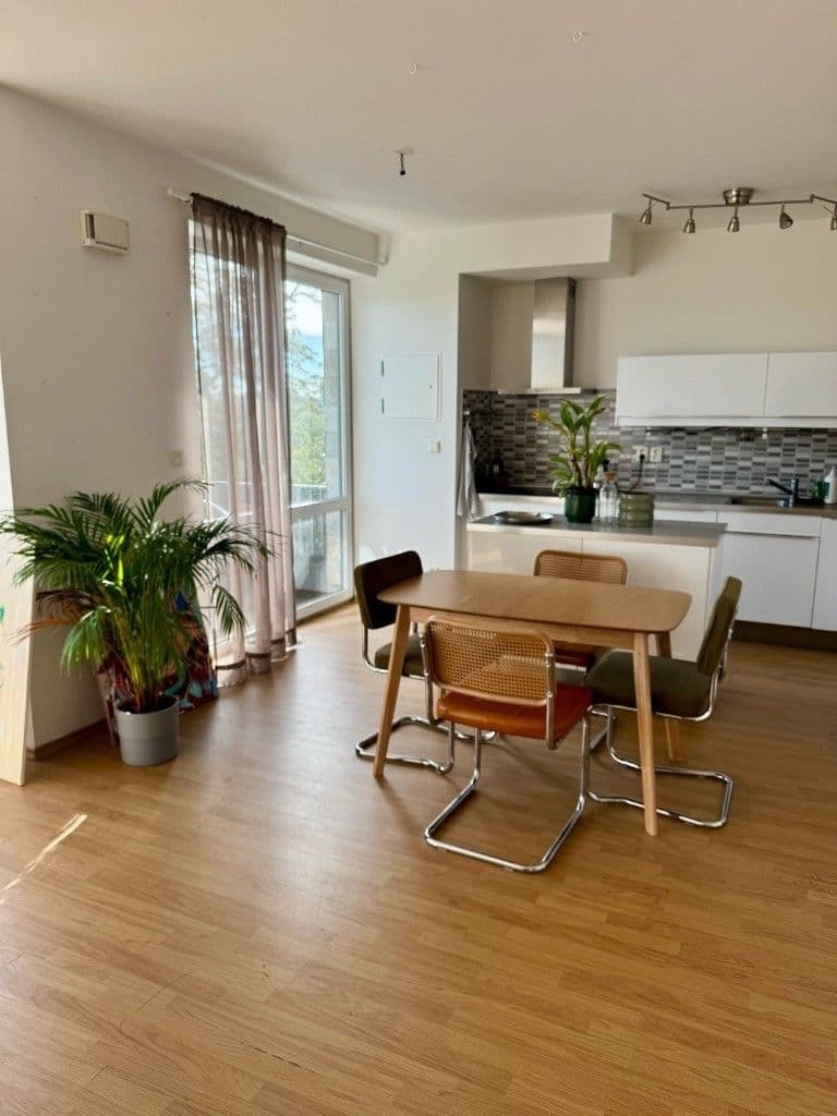 Prodej bytu 2+kk 60 m², Moskevská, Praha, Praha Prodej bytu 2+kk 60 m², Moskevská, Praha, Praha