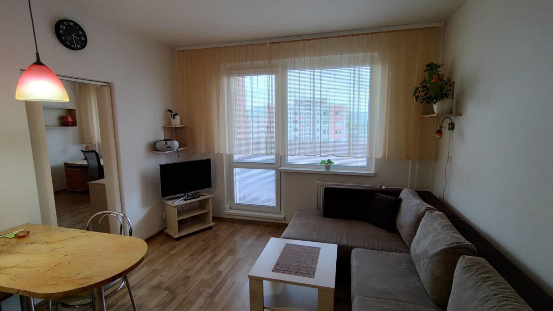 Pronájem bytu 1+1 39 m², Tatranská, Banská Bystrica, Banskobystrický kraj Pronájem bytu 1+1 39 m², Tatranská, Banská Bystrica, Banskobystrický kraj