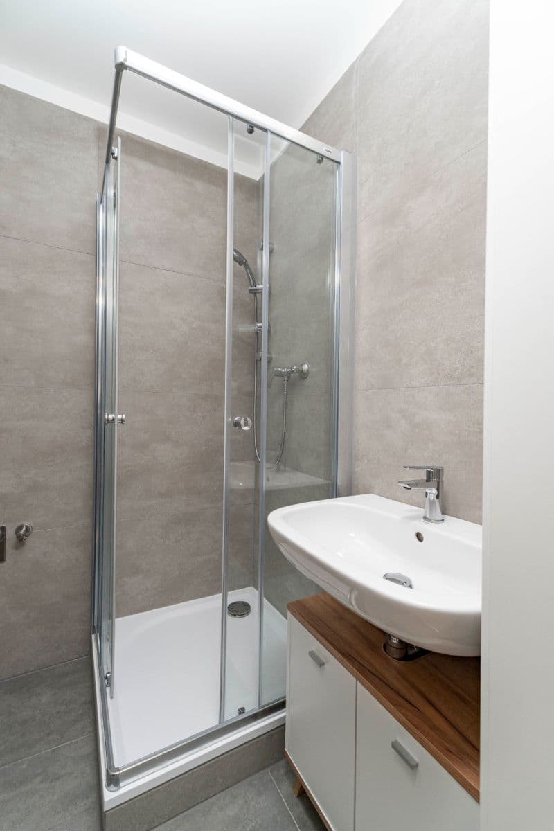 Pronájem bytu 2+1 53 m², Alberta Kučery, Ostrava, Moravskoslezský kraj Pronájem bytu 2+1 53 m², Alberta Kučery, Ostrava, Moravskoslezský kraj
