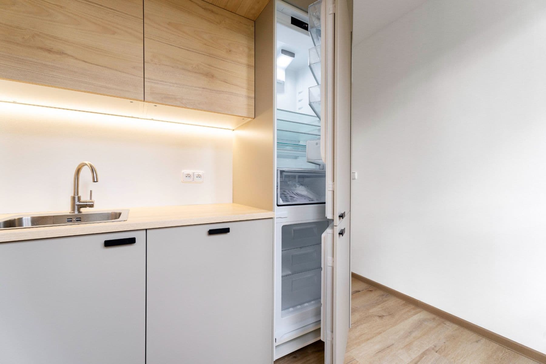 Pronájem bytu 2+1 53 m², Alberta Kučery, Ostrava, Moravskoslezský kraj Pronájem bytu 2+1 53 m², Alberta Kučery, Ostrava, Moravskoslezský kraj
