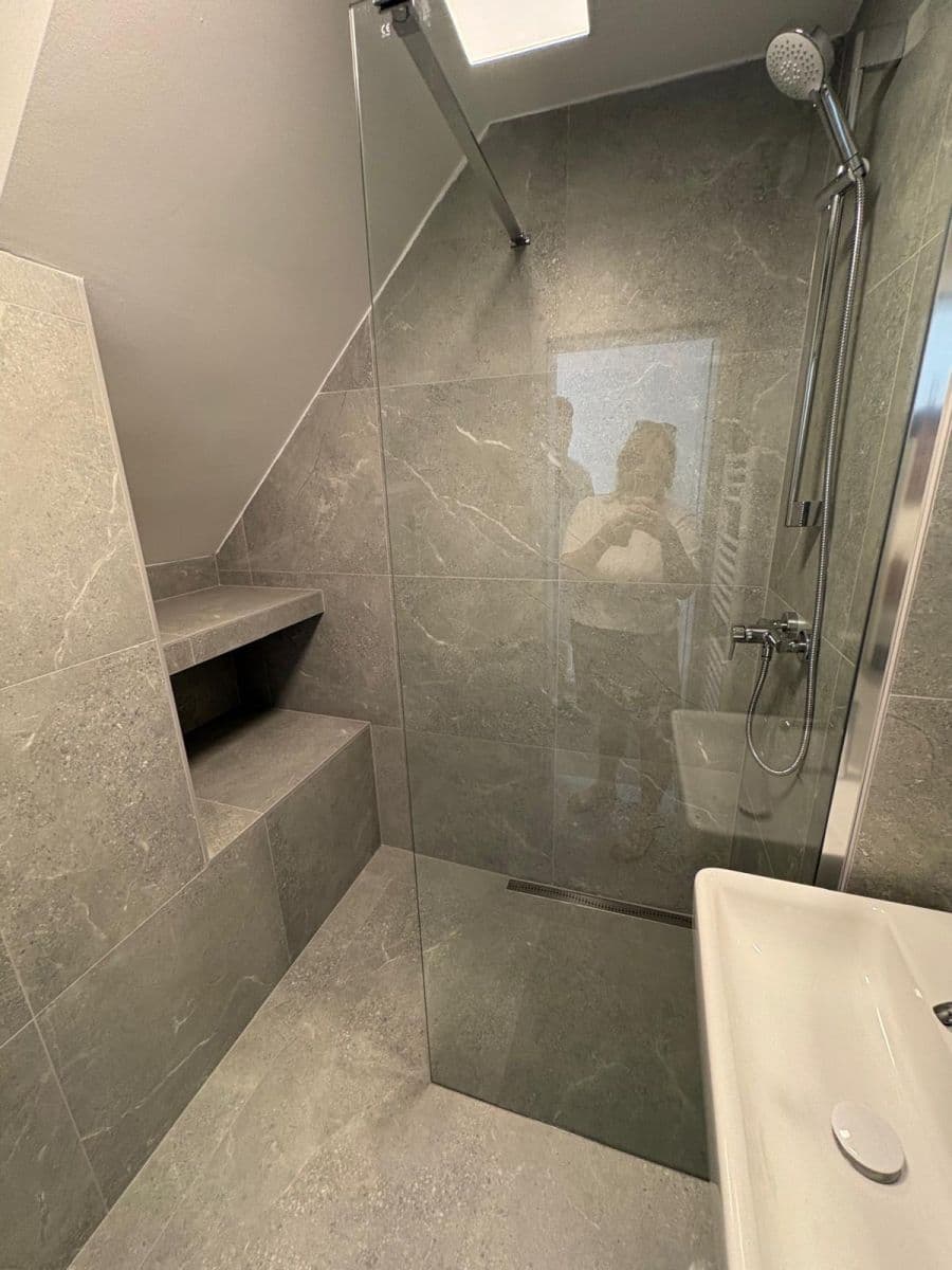 Pronájem bytu 2+1 55 m², Bisattova, Třebíč, Kraj Vysočina Pronájem bytu 2+1 55 m², Bisattova, Třebíč, Kraj Vysočina