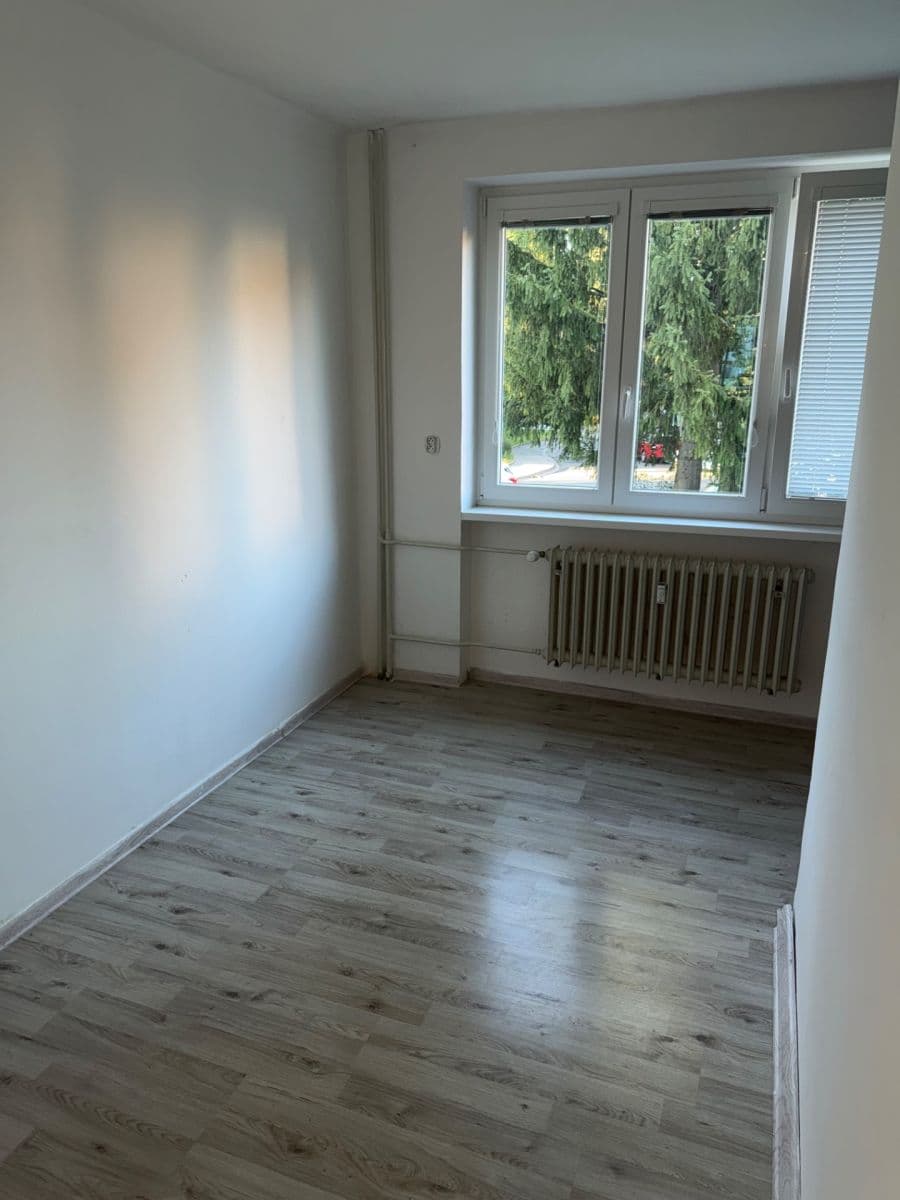 Prodej bytu 3+1 94 m², Na Magistrále, Kolín, Středočeský kraj Prodej bytu 3+1 94 m², Na Magistrále, Kolín, Středočeský kraj
