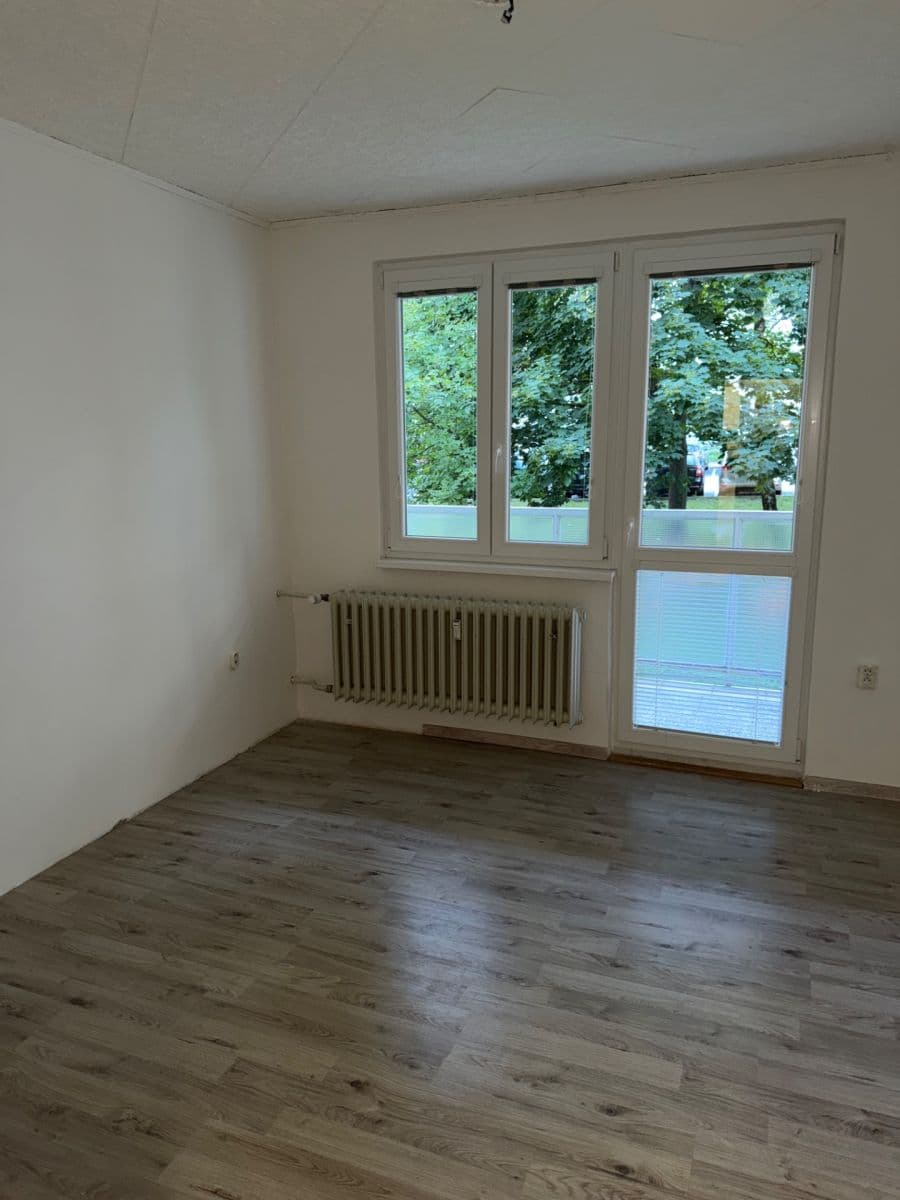 Prodej bytu 3+1 94 m², Na Magistrále, Kolín, Středočeský kraj Prodej bytu 3+1 94 m², Na Magistrále, Kolín, Středočeský kraj