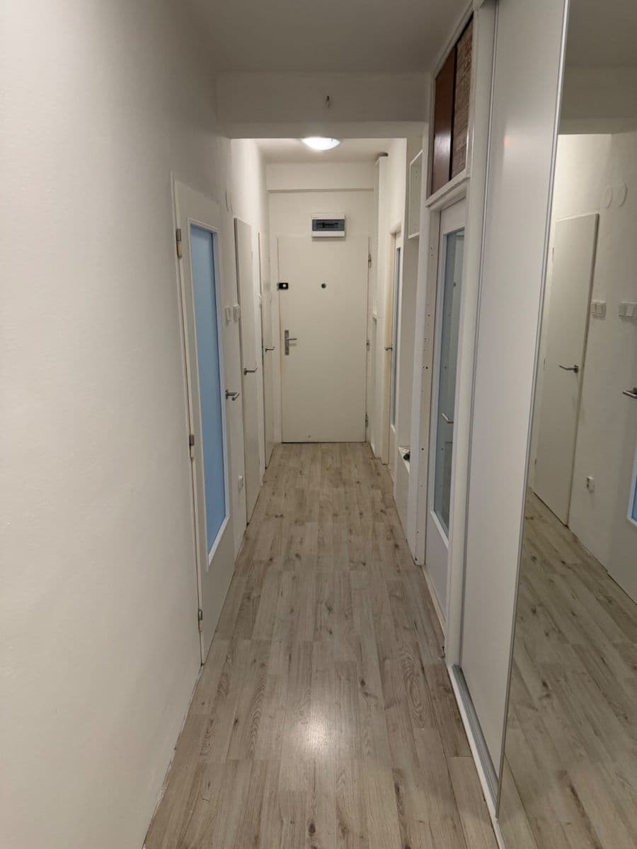 Prodej bytu 3+1 94 m², Na Magistrále, Kolín, Středočeský kraj Prodej bytu 3+1 94 m², Na Magistrále, Kolín, Středočeský kraj