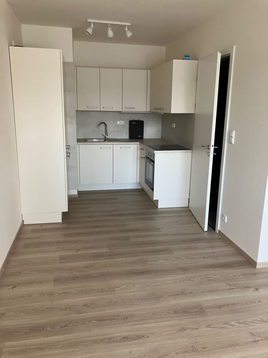 Prodej bytu 2+kk 47 m², Pod Harfou, Praha, Praha Prodej bytu 2+kk 47 m², Pod Harfou, Praha, Praha