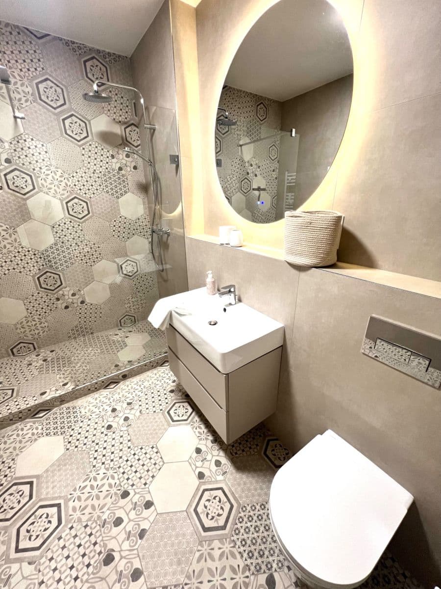 Pronájem bytu 3+kk 82 m², Lysolajské údolí, Praha, Praha Pronájem bytu 3+kk 82 m², Lysolajské údolí, Praha, Praha