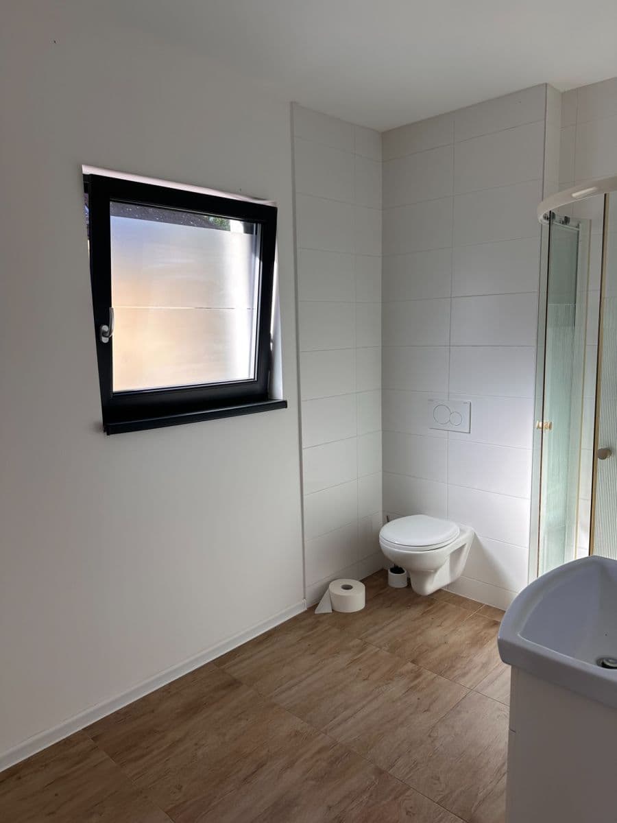 Pronájem bytu 1+kk 35 m², Ke Brodu, Loděnice, Středočeský kraj Pronájem bytu 1+kk 35 m², Ke Brodu, Loděnice, Středočeský kraj