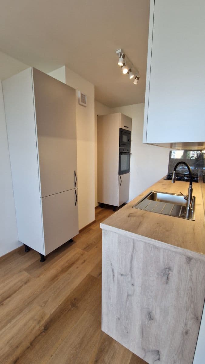 Pronájem bytu 3+kk 61 m², Markušova, Praha, Praha Pronájem bytu 3+kk 61 m², Markušova, Praha, Praha