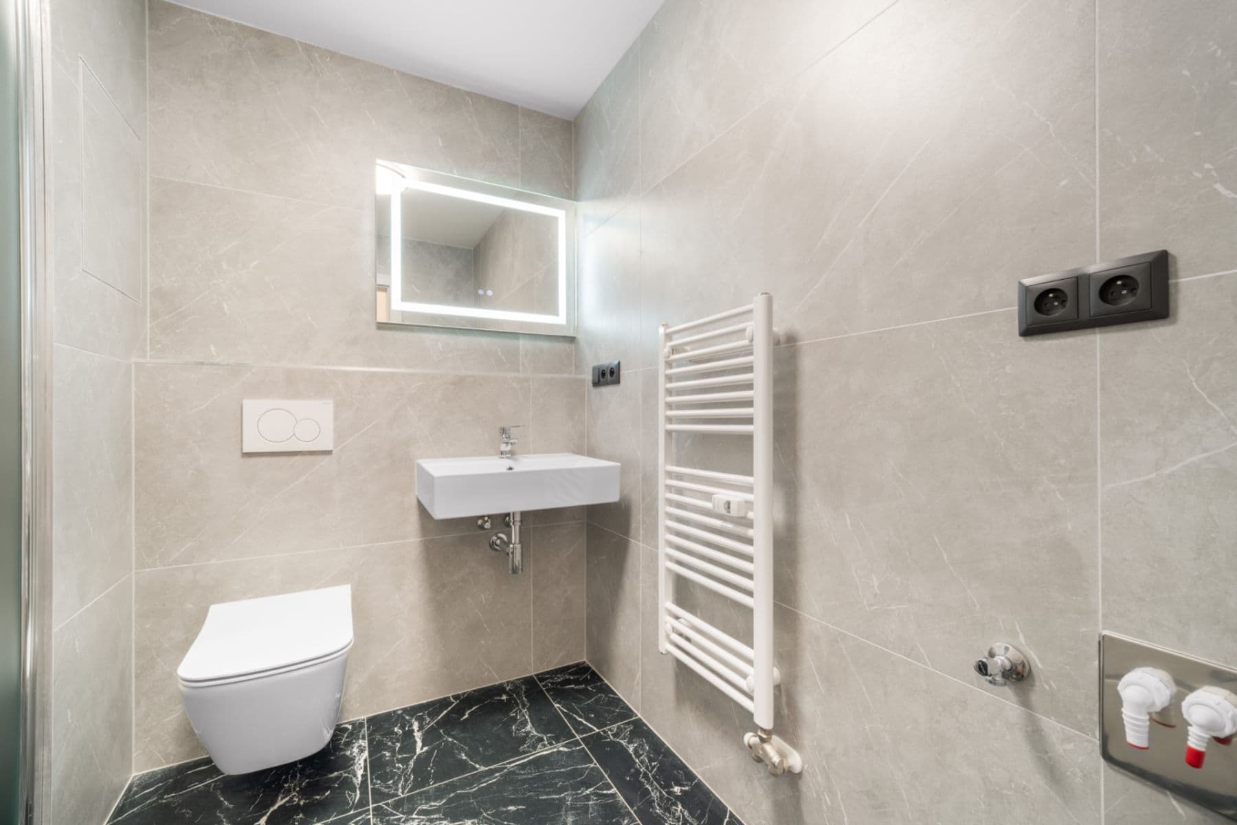 Pronájem bytu 1+kk 24 m², Bratislavská, Brno, Jihomoravský kraj Pronájem bytu 1+kk 24 m², Bratislavská, Brno, Jihomoravský kraj