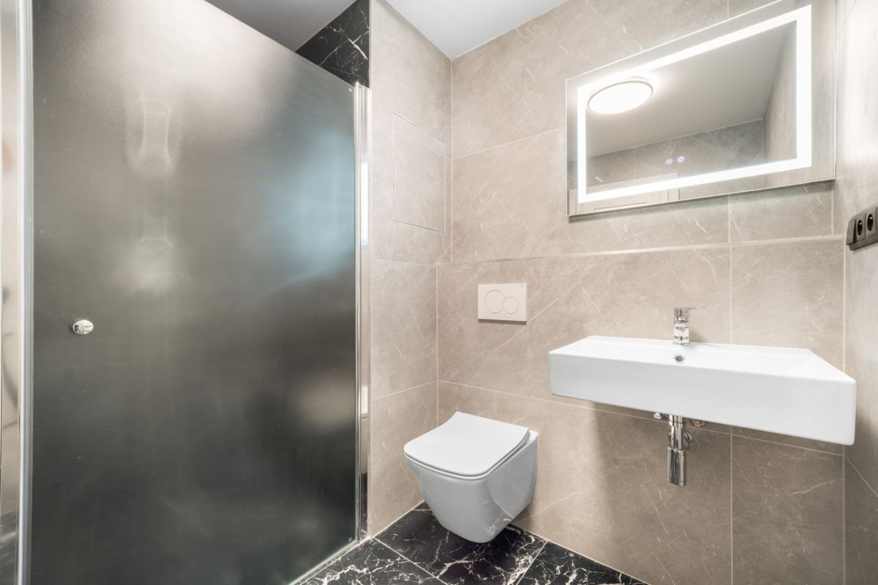 Pronájem bytu 1+kk 24 m², Bratislavská, Brno, Jihomoravský kraj Pronájem bytu 1+kk 24 m², Bratislavská, Brno, Jihomoravský kraj