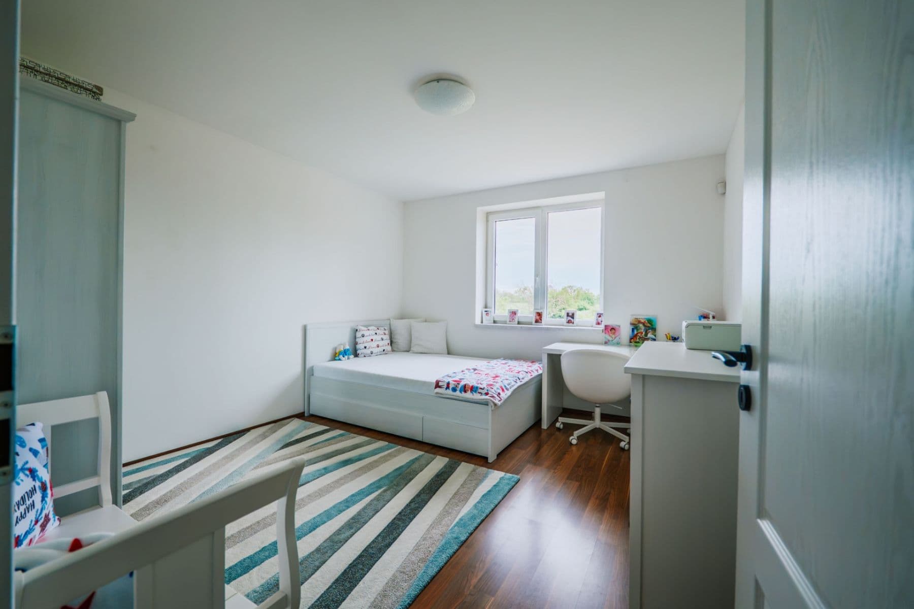 Prodej domu 240 m², pozemek 818 m², Plaňany, Středočeský kraj Prodej domu 240 m², pozemek 818 m², Plaňany, Středočeský kraj