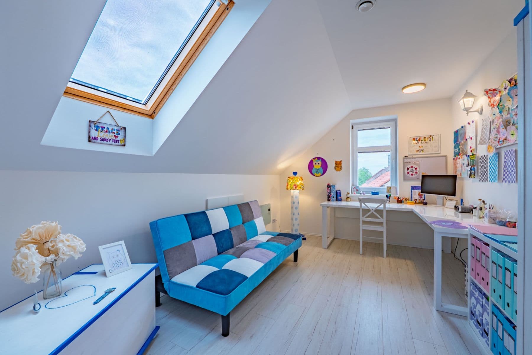 Prodej domu 240 m², pozemek 818 m², Plaňany, Středočeský kraj Prodej domu 240 m², pozemek 818 m², Plaňany, Středočeský kraj