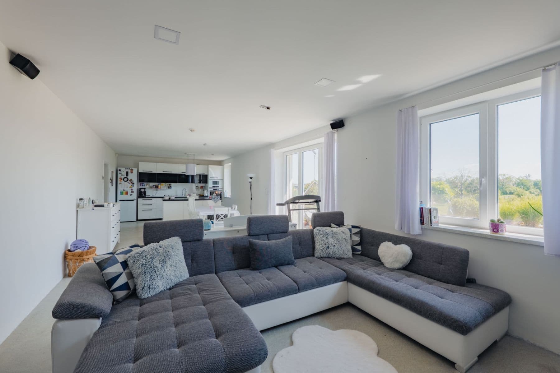 Prodej domu 240 m², pozemek 818 m², Plaňany, Středočeský kraj Prodej domu 240 m², pozemek 818 m², Plaňany, Středočeský kraj