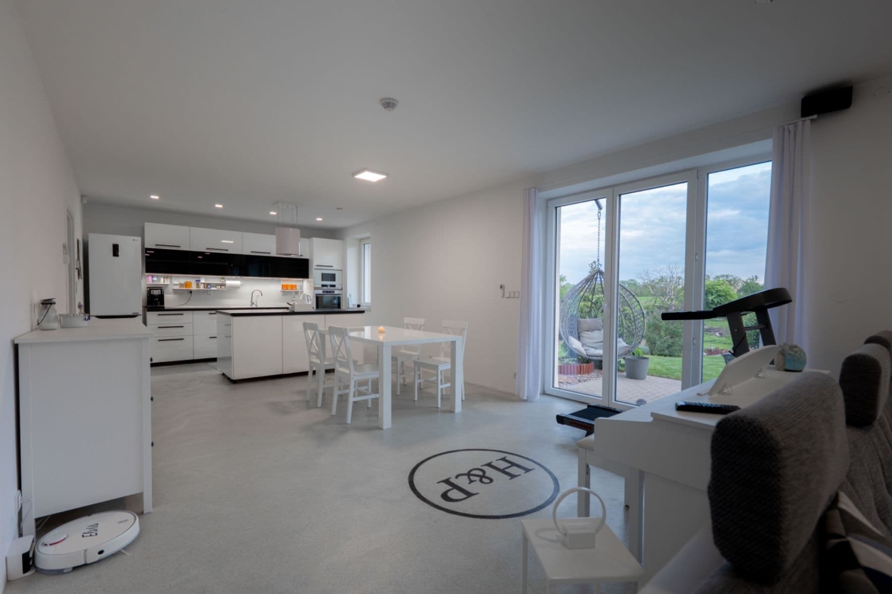 Prodej domu 200 m², pozemek 818 m², Plaňany, Středočeský kraj Prodej domu 200 m², pozemek 818 m², Plaňany, Středočeský kraj