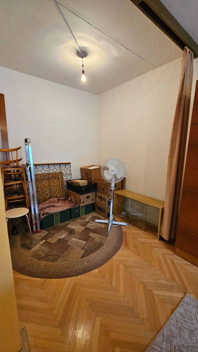 Pronájem bytu 2+1 55 m², náměstí SNP, Brno, Jihomoravský kraj Pronájem bytu 2+1 55 m², náměstí SNP, Brno, Jihomoravský kraj