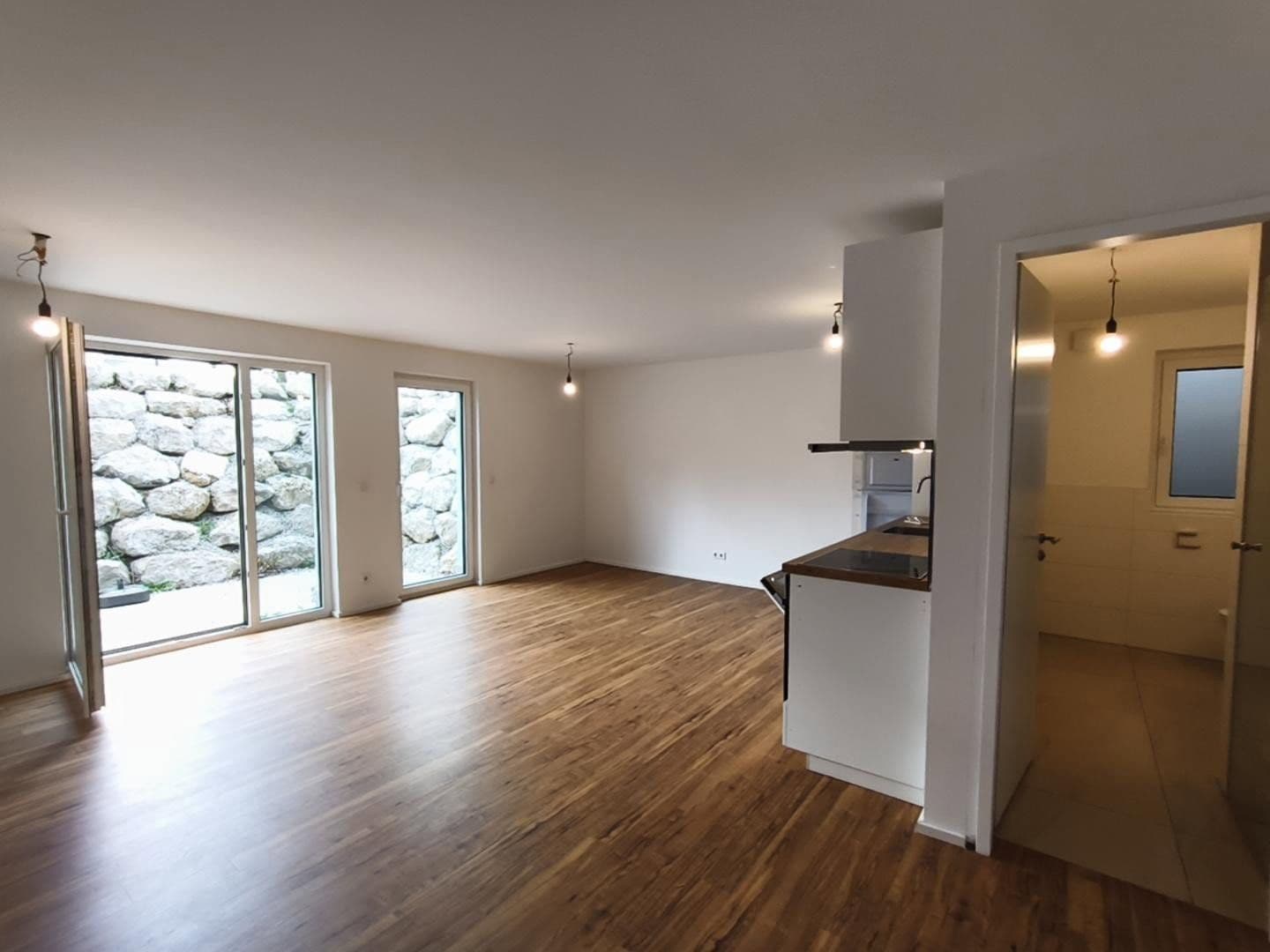 Pronájem kanceláře 45 m², Georg-Huber-Str. 12, Zorneding, Ortsteil Pöring, Bavorsko Pronájem kanceláře 45 m², Georg-Huber-Str. 12, Zorneding, Ortsteil Pöring, Bavorsko